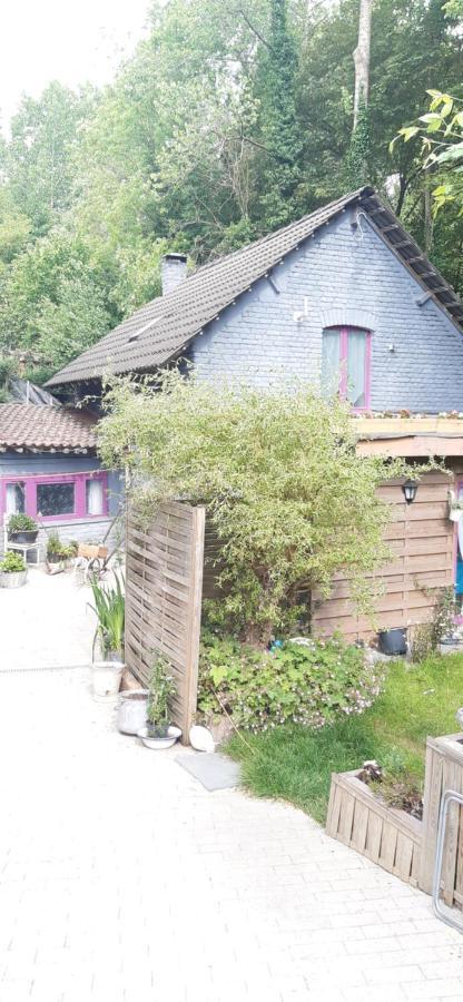 La P'Tite Maison Шарлеруа Экстерьер фото